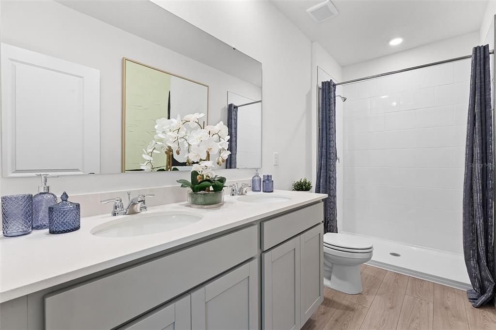 For Sale: $417,990 (3 beds, 2 baths, 1673 Square Feet)