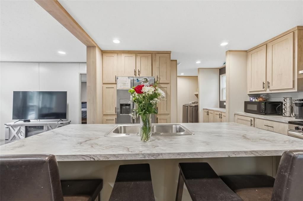 En Venta: $214,900 (3 camas, 2 baños, 1296 Pies cuadrados)