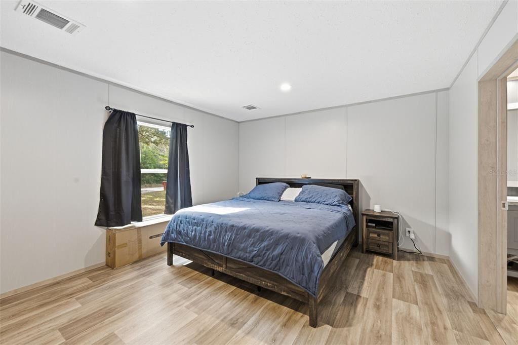 En Venta: $214,900 (3 camas, 2 baños, 1296 Pies cuadrados)