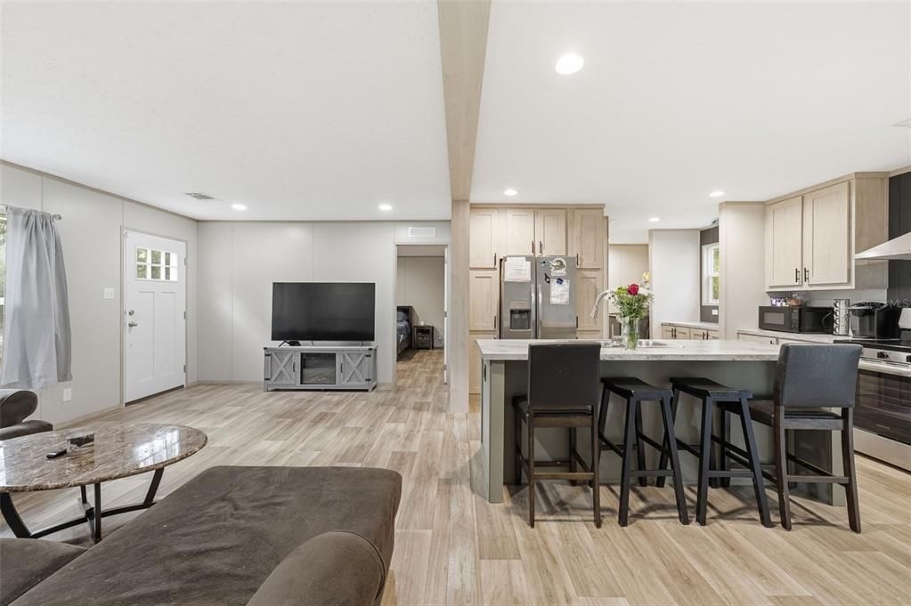 En Venta: $214,900 (3 camas, 2 baños, 1296 Pies cuadrados)