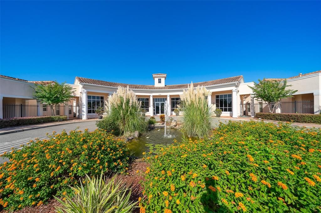 For Sale: $205,000 (2 beds, 2 baths, 1057 Square Feet)