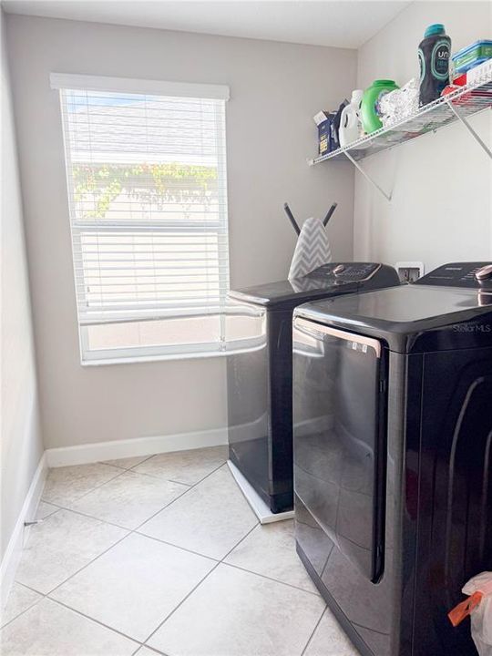 待售: $514,900 (5 贝兹, 3 浴室, 3557 平方英尺)