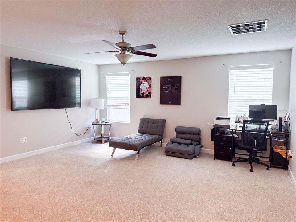 待售: $514,900 (5 贝兹, 3 浴室, 3557 平方英尺)