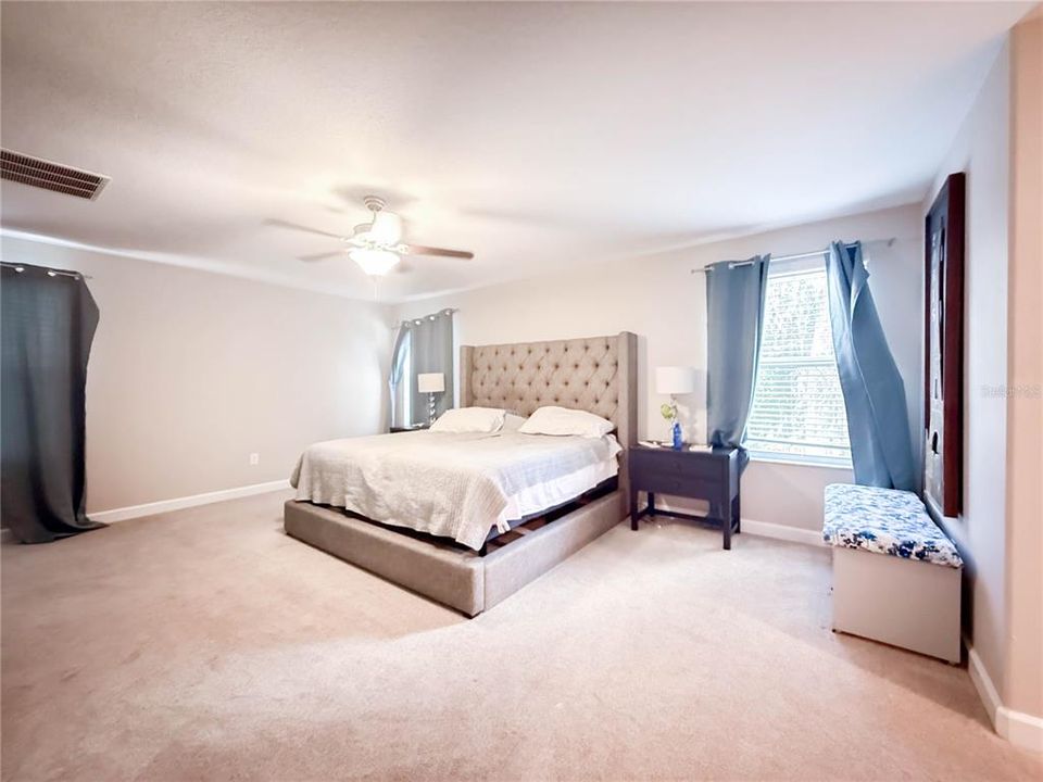 待售: $514,900 (5 贝兹, 3 浴室, 3557 平方英尺)