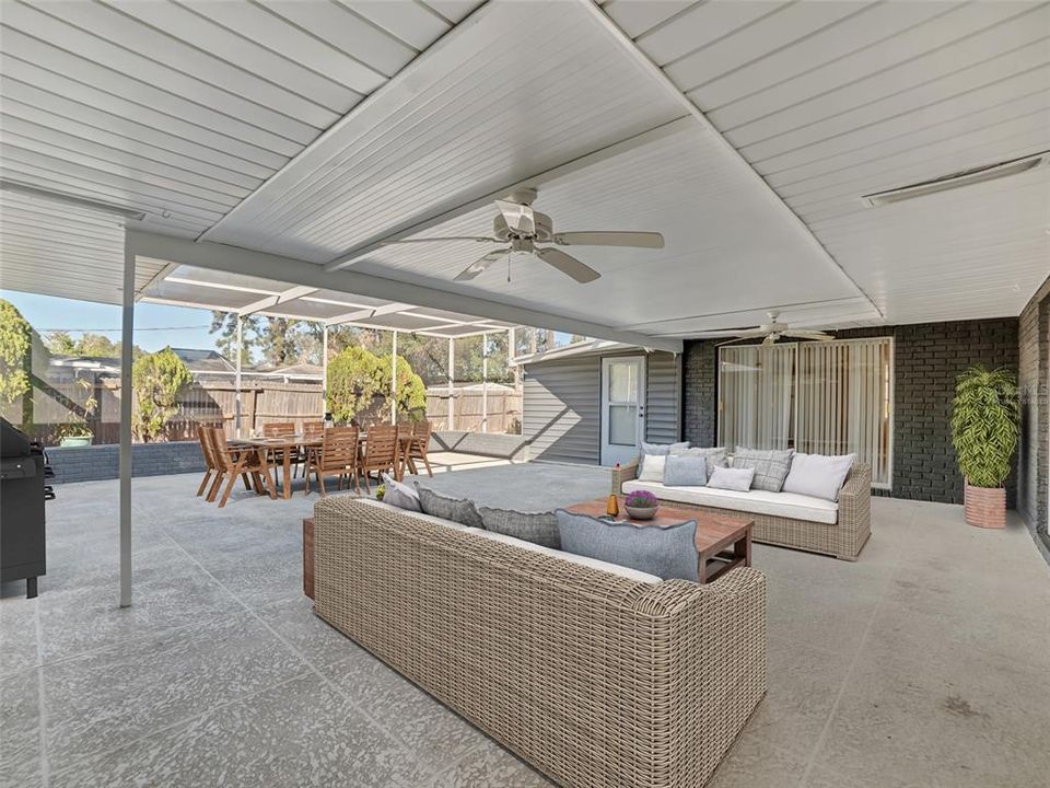 For Sale: $425,000 (3 beds, 2 baths, 1588 Square Feet)