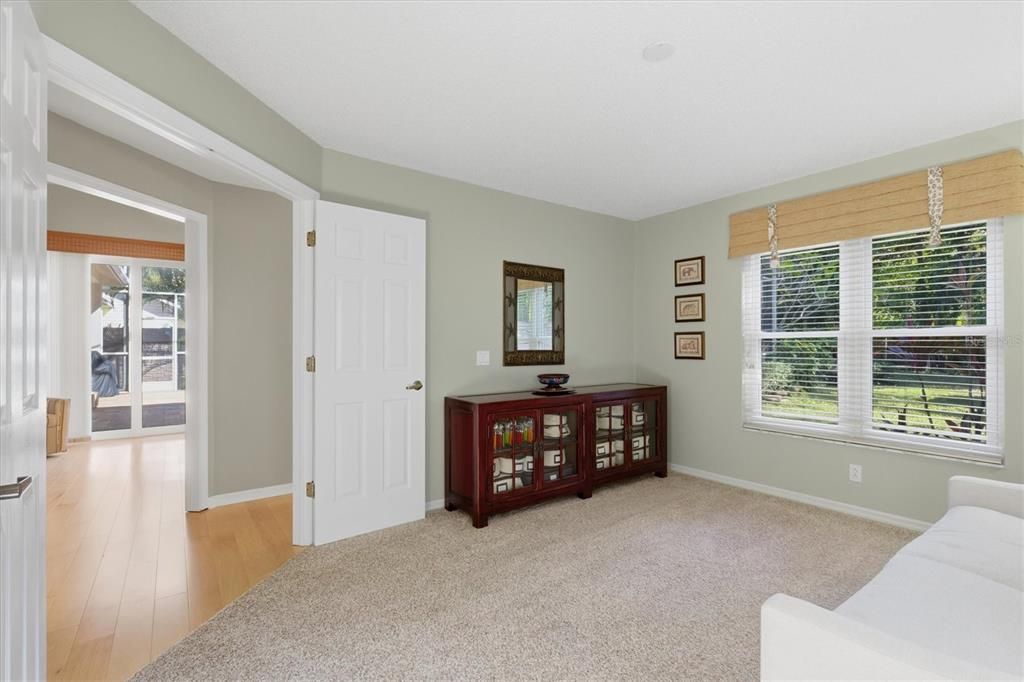 For Sale: $975,500 (3 beds, 2 baths, 2282 Square Feet)