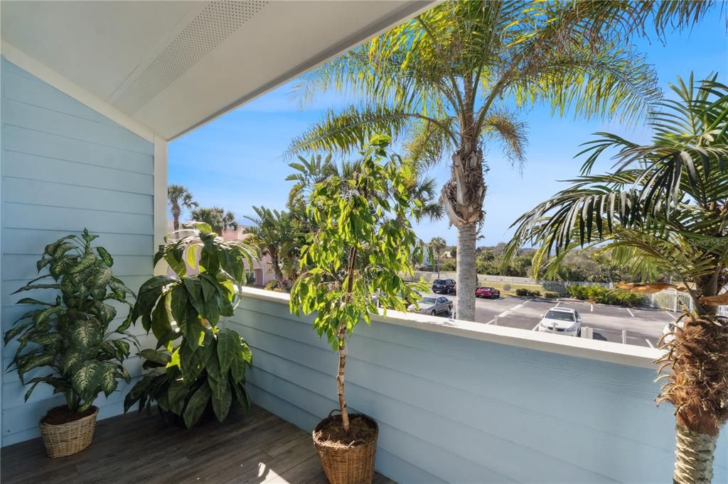 For Sale: $279,900 (2 beds, 2 baths, 1004 Square Feet)