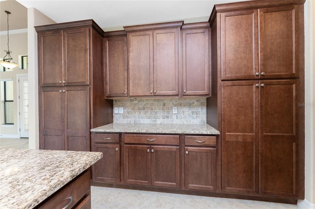 For Sale: $594,900 (3 beds, 2 baths, 1822 Square Feet)