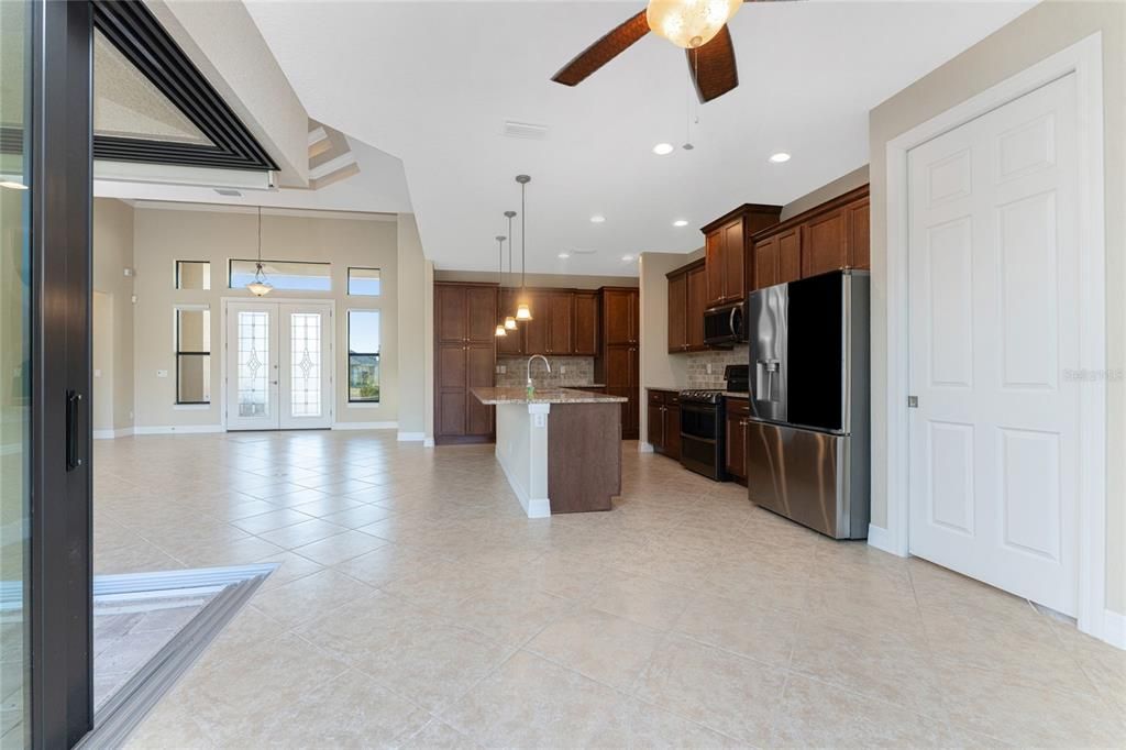 For Sale: $594,900 (3 beds, 2 baths, 1822 Square Feet)