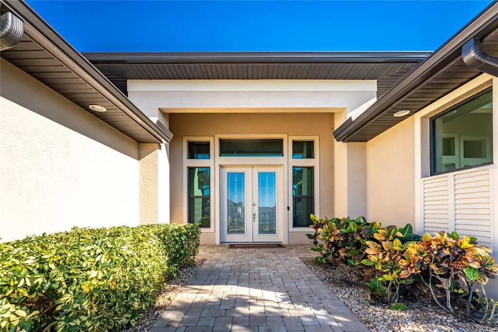 For Sale: $594,900 (3 beds, 2 baths, 1822 Square Feet)