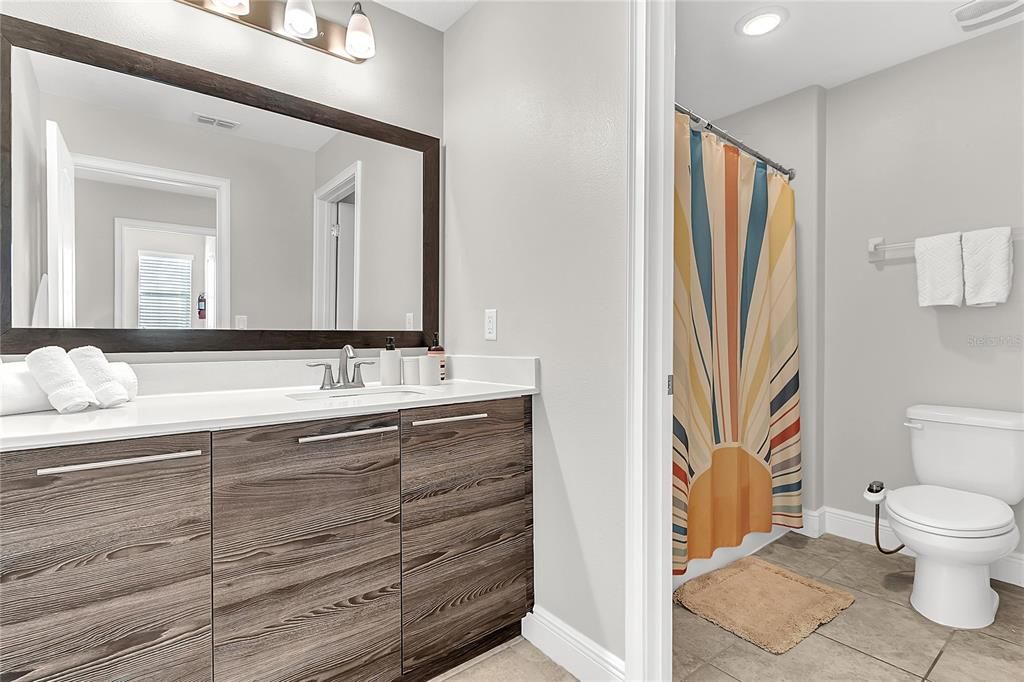 En Renta: $2,750 (3 camas, 2 baños, 1802 Pies cuadrados)