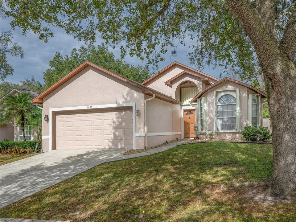 For Sale: $425,000 (3 beds, 2 baths, 1455 Square Feet)