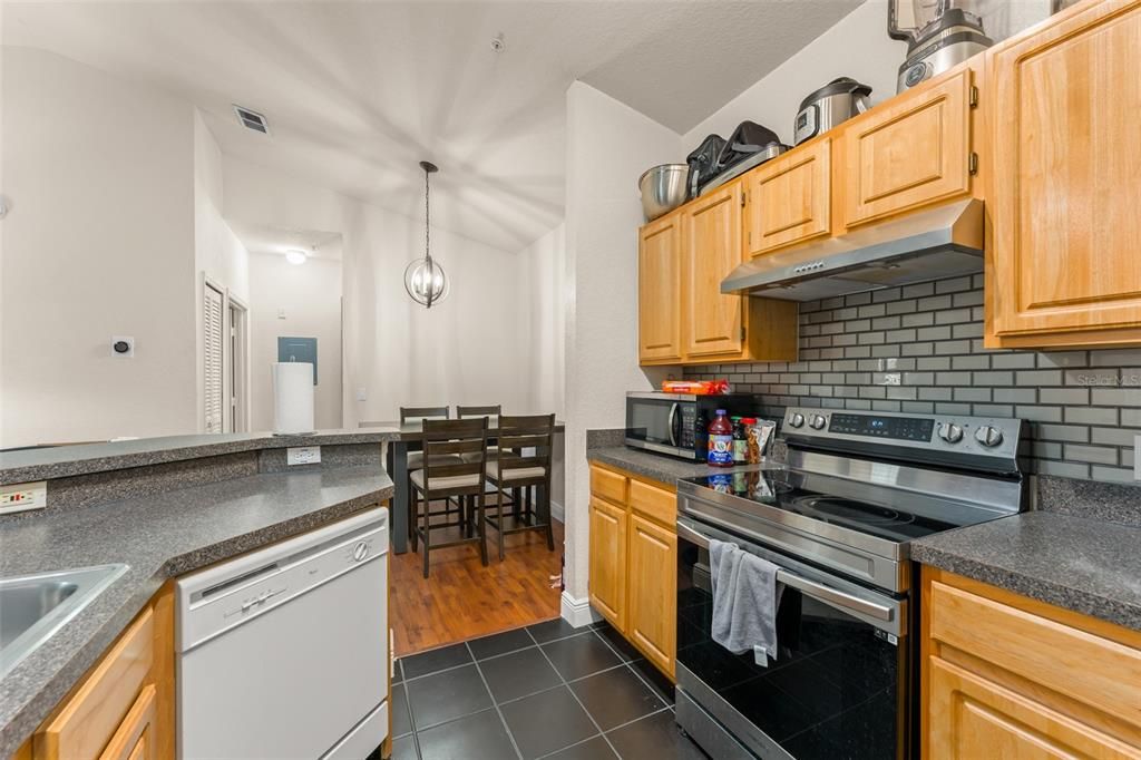 En Venta: $142,000 (1 camas, 1 baños, 713 Pies cuadrados)