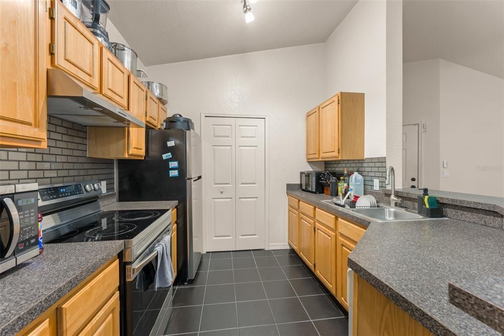 En Venta: $142,000 (1 camas, 1 baños, 713 Pies cuadrados)