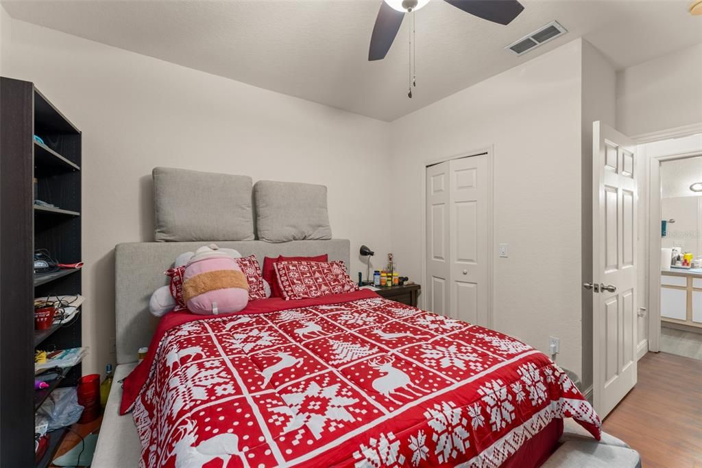 En Venta: $142,000 (1 camas, 1 baños, 713 Pies cuadrados)