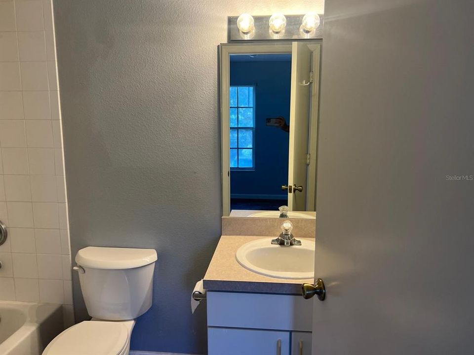 На продажу: $229,000 (2 спален, 3 ванн, 1184 Квадратных фут)