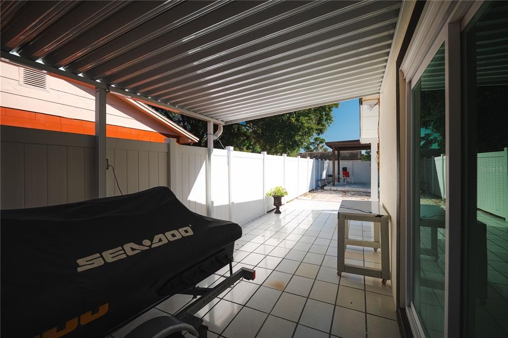 Active With Contract: $365,000 (3 beds, 2 baths, 1374 Square Feet)