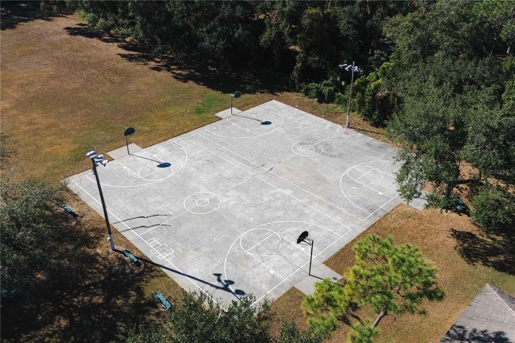 Active With Contract: $365,000 (3 beds, 2 baths, 1374 Square Feet)