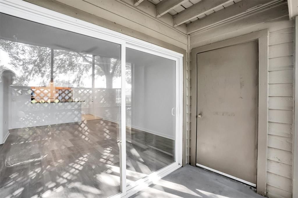 For Rent: $2,000 (2 beds, 2 baths, 946 Square Feet)