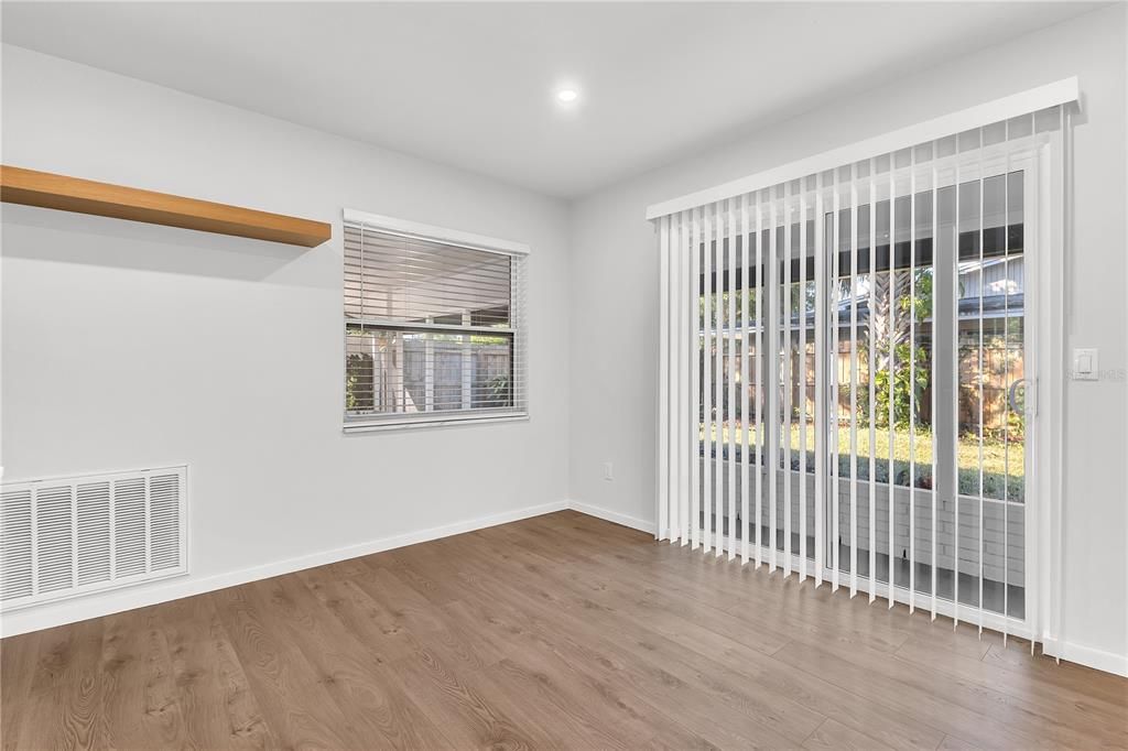 For Sale: $639,000 (3 beds, 2 baths, 1619 Square Feet)