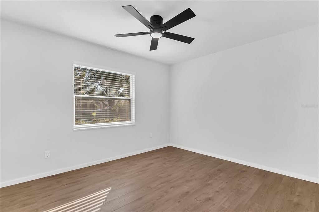 For Sale: $639,000 (3 beds, 2 baths, 1619 Square Feet)