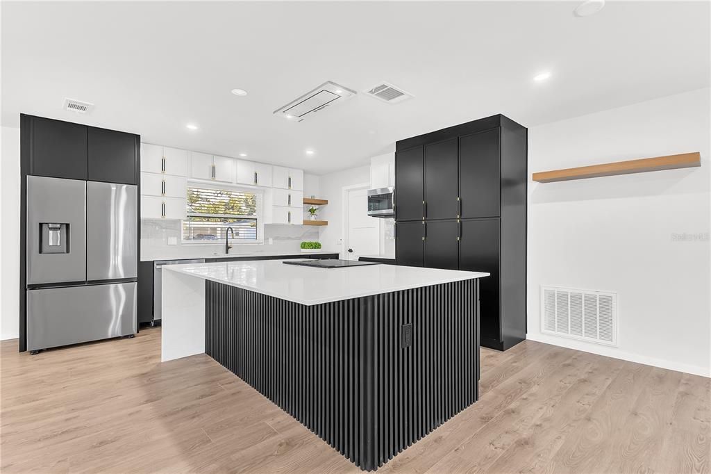 For Sale: $639,000 (3 beds, 2 baths, 1619 Square Feet)