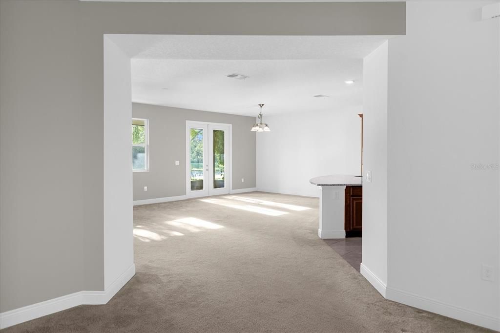 На продажу: $530,000 (3 спален, 2 ванн, 2566 Квадратных фут)