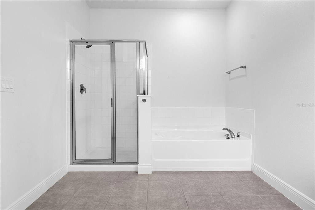 На продажу: $530,000 (3 спален, 2 ванн, 2566 Квадратных фут)