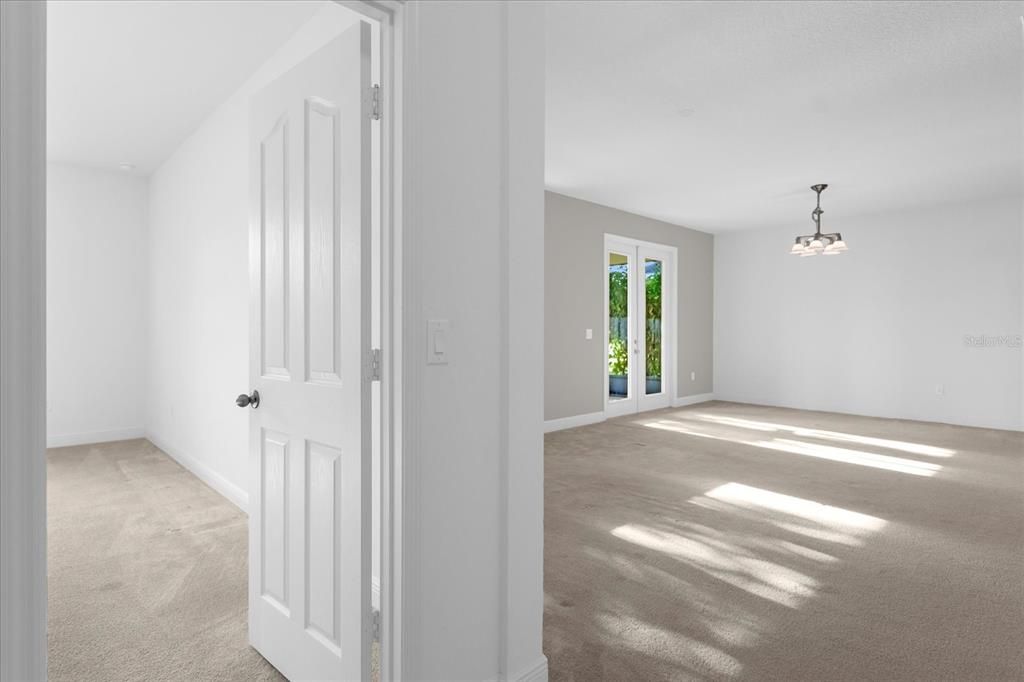 На продажу: $530,000 (3 спален, 2 ванн, 2566 Квадратных фут)