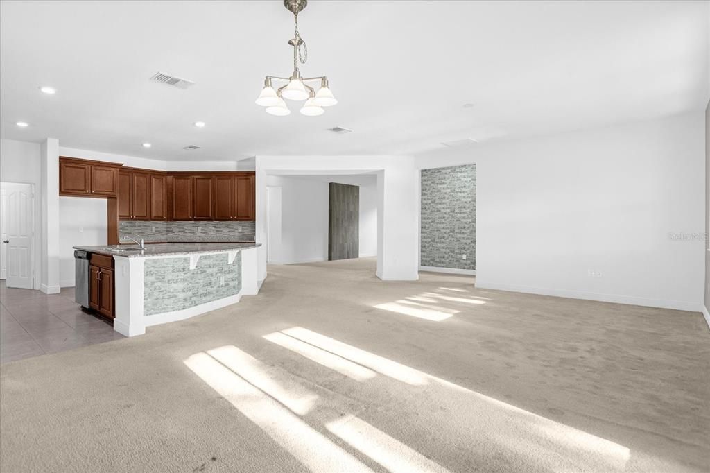 На продажу: $530,000 (3 спален, 2 ванн, 2566 Квадратных фут)