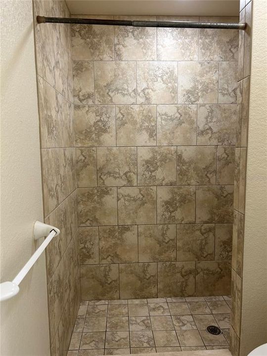 В аренду: $1,275 (2 спален, 2 ванн, 13332 Квадратных фут)