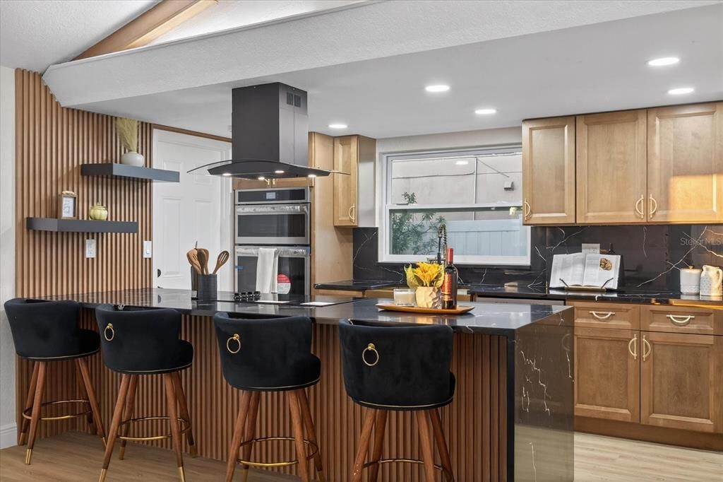 На продажу: $485,000 (3 спален, 2 ванн, 1614 Квадратных фут)