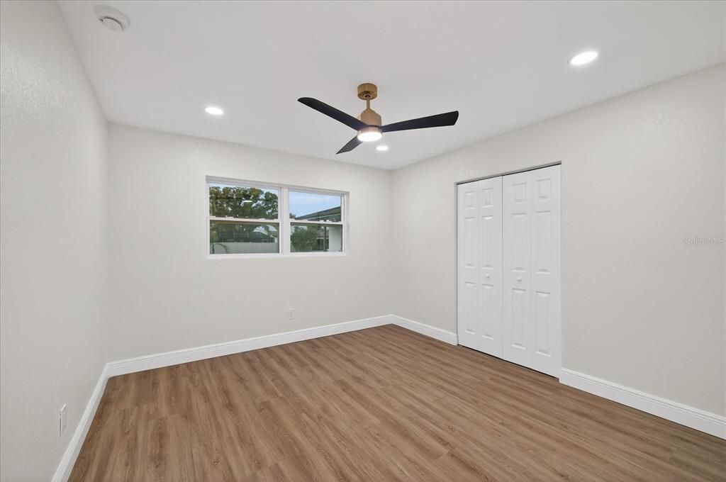 На продажу: $485,000 (3 спален, 2 ванн, 1614 Квадратных фут)