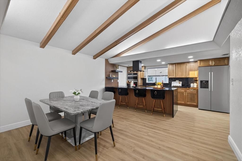 На продажу: $485,000 (3 спален, 2 ванн, 1614 Квадратных фут)