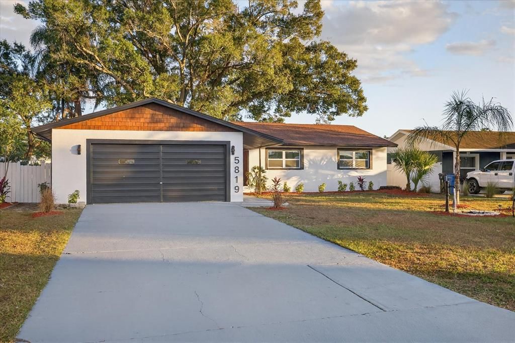 На продажу: $485,000 (3 спален, 2 ванн, 1614 Квадратных фут)