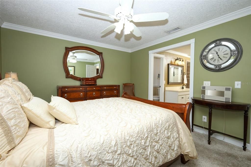 For Sale: $650,000 (3 beds, 2 baths, 2227 Square Feet)