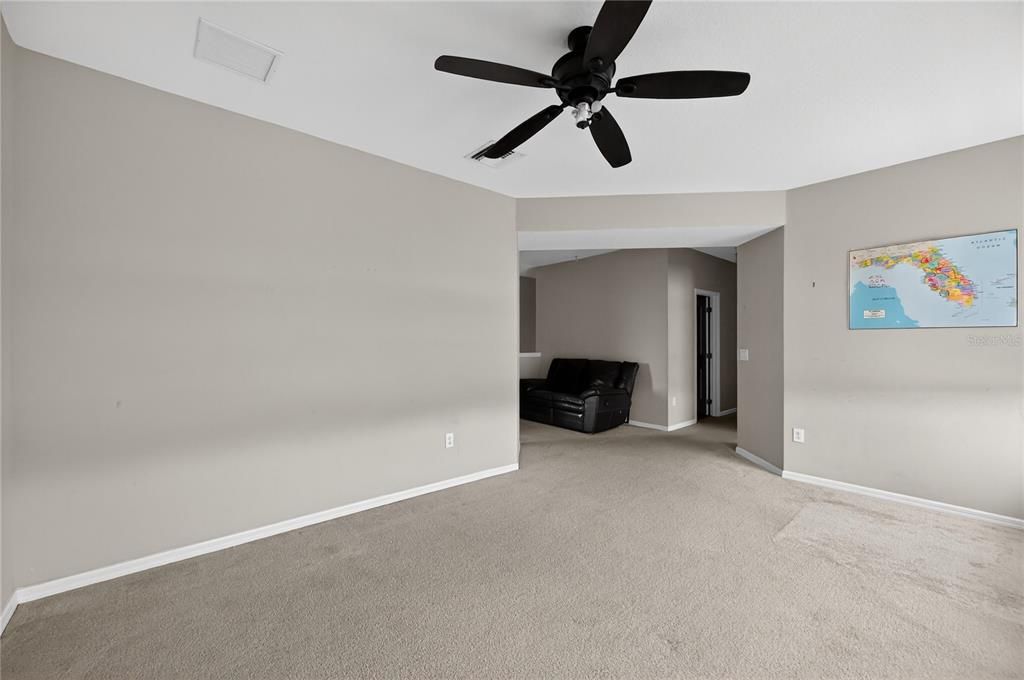 На продажу: $689,000 (5 спален, 4 ванн, 3083 Квадратных фут)