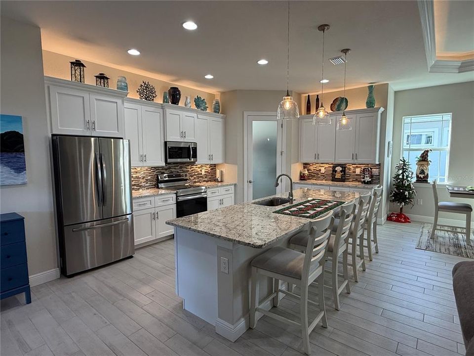 待售: $509,000 (2 贝兹, 1 浴室, 1595 平方英尺)