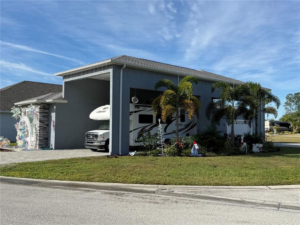 待售: $509,000 (2 贝兹, 1 浴室, 1595 平方英尺)