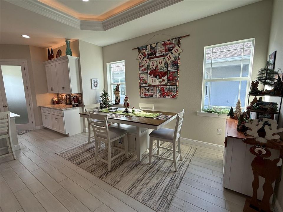 待售: $509,000 (2 贝兹, 1 浴室, 1595 平方英尺)