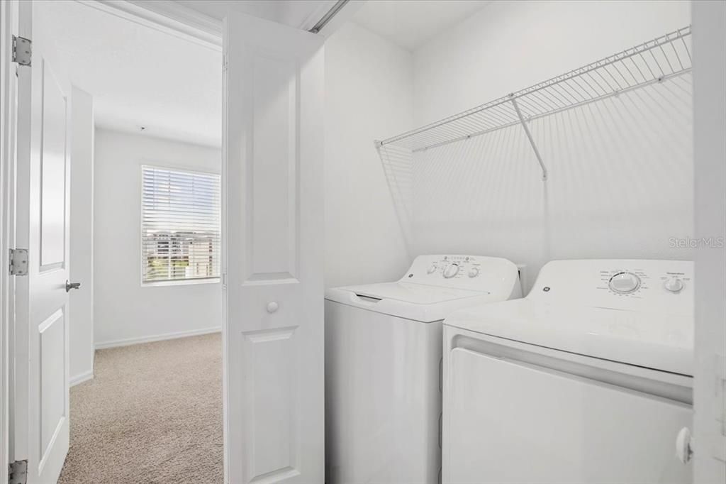 В аренду: $1,995 (2 спален, 2 ванн, 1235 Квадратных фут)