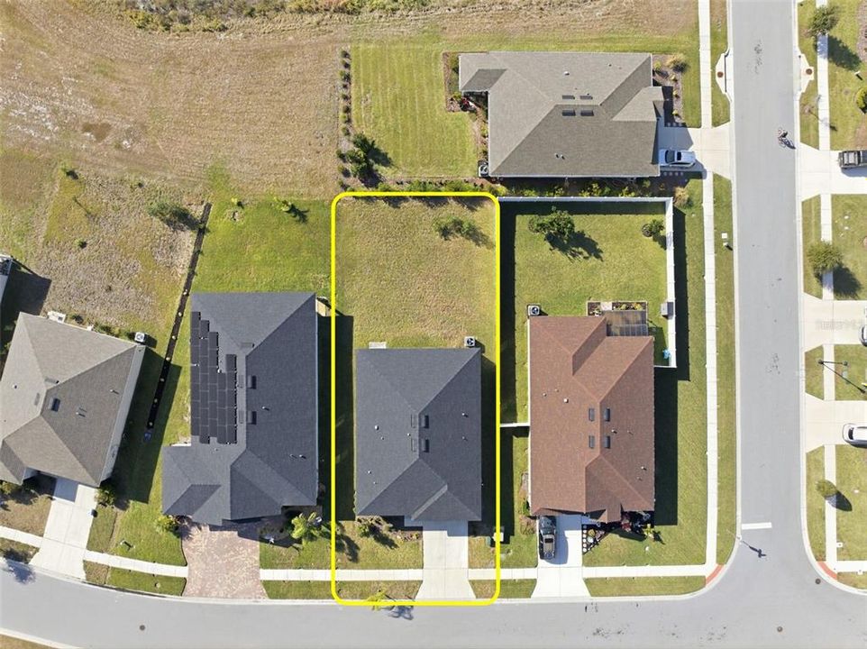 For Sale: $329,999 (4 beds, 2 baths, 1696 Square Feet)