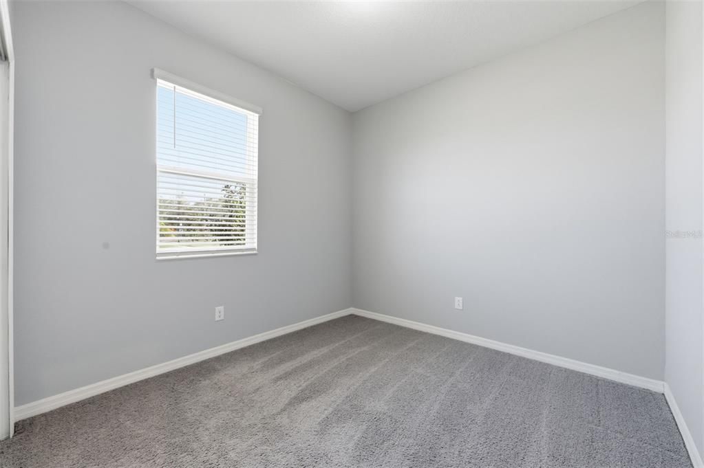 For Sale: $329,999 (4 beds, 2 baths, 1696 Square Feet)