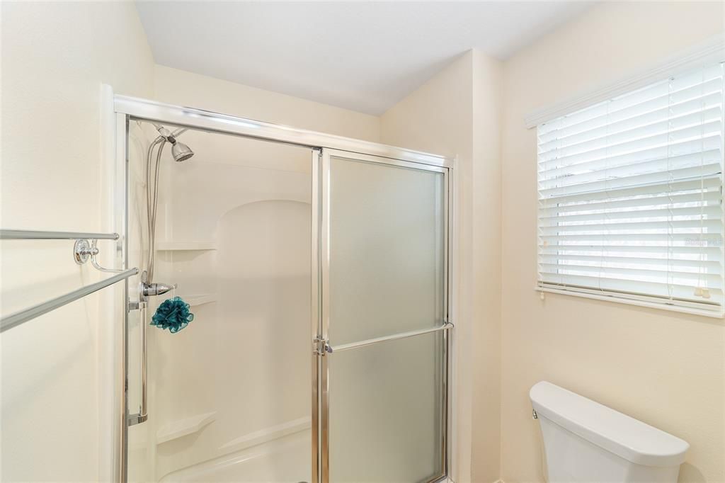 For Sale: $385,000 (3 beds, 2 baths, 1855 Square Feet)