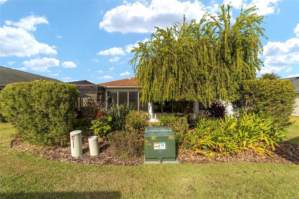 For Sale: $385,000 (3 beds, 2 baths, 1855 Square Feet)