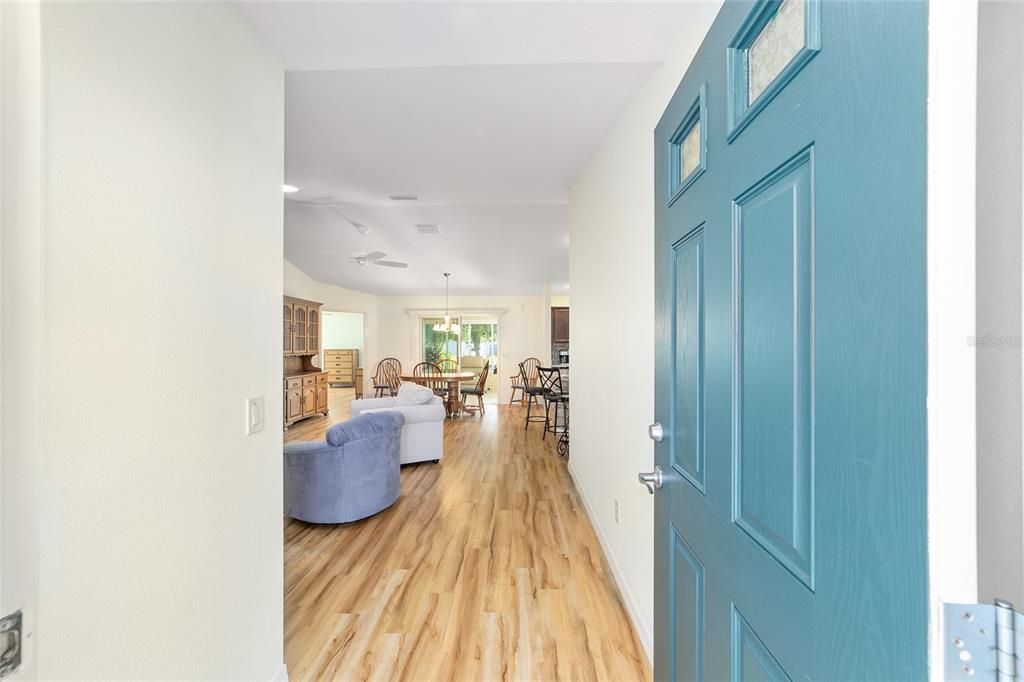 For Sale: $385,000 (3 beds, 2 baths, 1855 Square Feet)