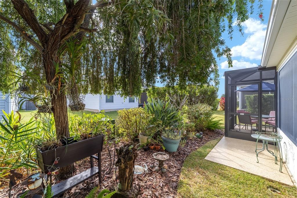 For Sale: $385,000 (3 beds, 2 baths, 1855 Square Feet)