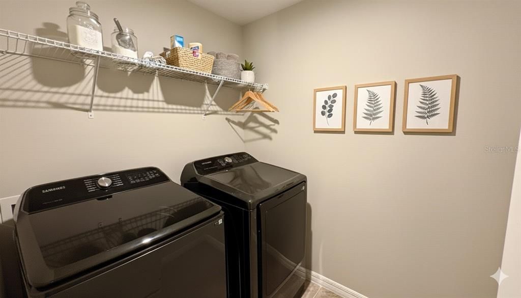 待售: $309,000 (3 贝兹, 2 浴室, 1928 平方英尺)