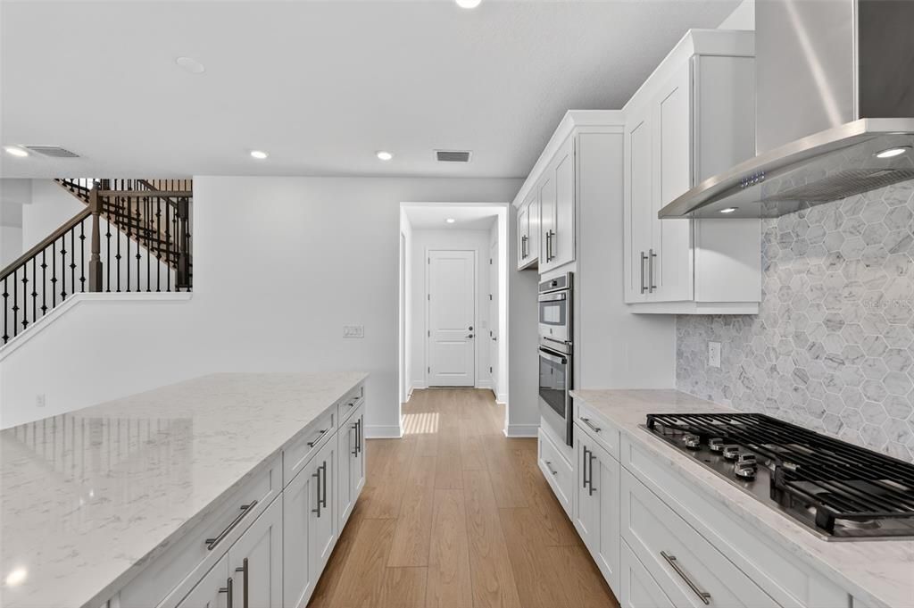 待售: $699,999 (3 贝兹, 2 浴室, 2809 平方英尺)