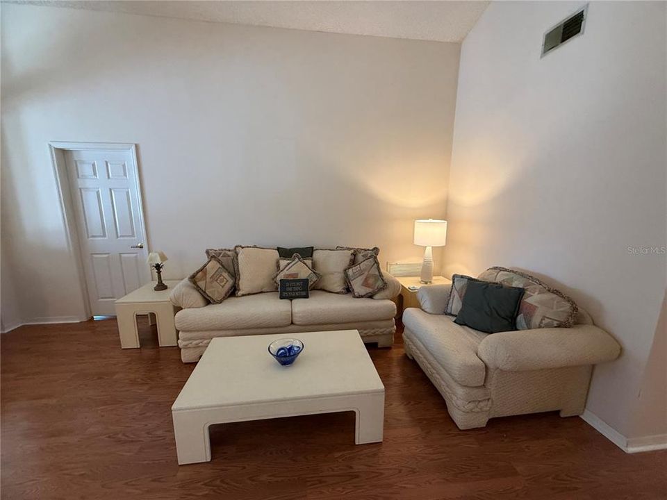 待售: $464,900 (3 贝兹, 2 浴室, 1676 平方英尺)